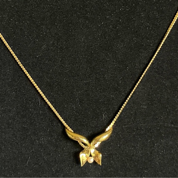 D'Orlan Gold Plated Necklace with Pearl - 15” - Picture 4 of 9